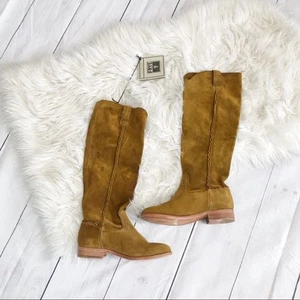 Frye Women's Cara Tall Oiled Suede Tan Leather Boots Size 6 New $169 - Picture 1 of 5