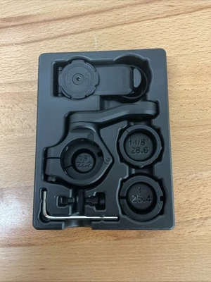 Quad Lock Motorrad Lenkerhalterung Pro Small schwarz QLM-HBR-PRO - Bild 1 von 2