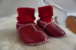 Fire Engine Red - Soft  Leather Shearling Lined  Booties That Actually Stay on ! - Picture 1 of 6
