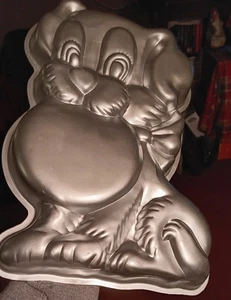 VTG 1978 Wilton Playful Puppy Dog Cake Pan Mold Birthday #502-7636 ALUMINUM - Picture 1 of 3