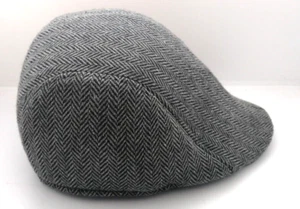 Vintage men´s Black & Grey Cap Wool Beret Hat Size M (55-58cm) made Portugal - Picture 1 of 8