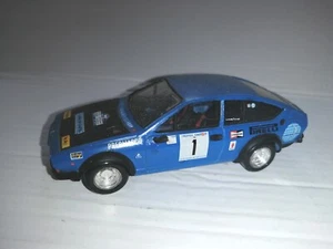 ALFA ROMEO ALFETTA GTV RALLY TRABUCCHI 79' TRANSKIT BASE SOLIDO 1/43 - Foto 1 di 4