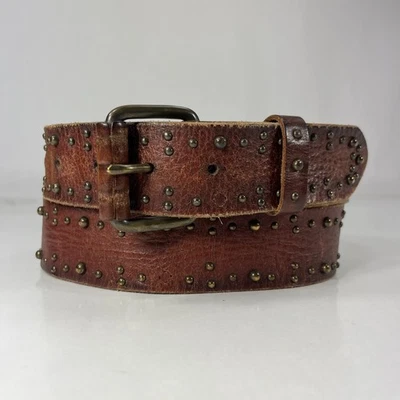Cinturón ancho de cuero marrón con tachuelas American Eagle - para mujer talla 35 Foto 1 de 4
