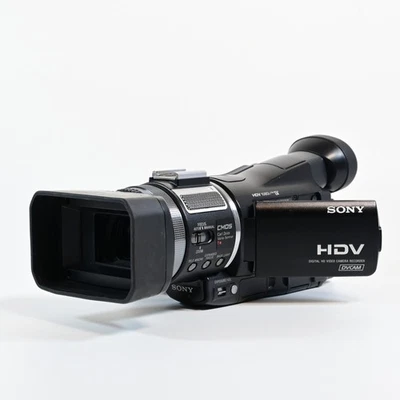 Sony HVR-A1E HDV Camcorder MiniDV High Def Professional HD  - Low 160HRS VGC - Image 1 of 4