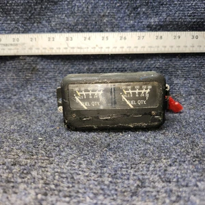 0669562-0101 | Cessna 172RG | Cuadro medidor de combustible para instrumentos L/H-R/H - Imagen 1 de 8