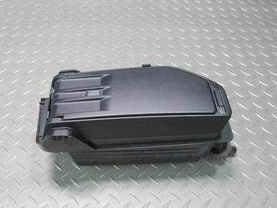 BMW E60 M5 535i 2006-2010 consola central reposabrazos compartimento almacenamiento Foto 1 de 4