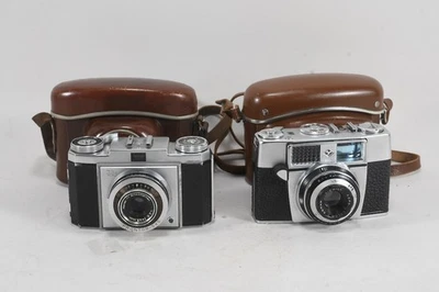 N95C14- 2x Vintage Camera Zeiss Ikon and Agfa with Leather Case - Image 1 of 4