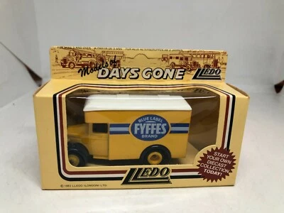 Lledo Days Gone #16 1987 Heavy Goods Van 'Fyffes' - Image 1 of 4