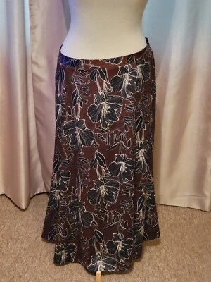BNWT LADIES SKIRT LONG FLOWER PATTERN SIZE 16 FROM GEORGE  - Image 1 of 4