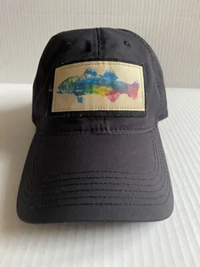 Cappello da Pesca Legacy Athletic Trucker Colorato Gyotaku su Schienale Regolabile Nero - Foto 1 di 2