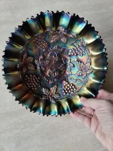 NORTHWOOD Carnival Glass GRAPE & CABLE Purple & Green PIE CRUST EDGE 8.5” - Picture 1 of 8