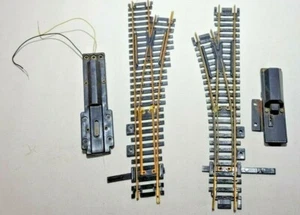 HO Scale Atlas #4 Custom-Line Right Switch Sakal #10 Left Turnout Switch W/Motor - Picture 1 of 7