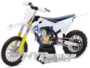 NUEVO RAY 1:12 HUSQVARNA FC450 BLANCO 58153 - Imagen 1 de 2