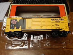 LIONEL 6-52551 MILWAUKEE ROAD BIG M DD BOX CAR RAILROAD CLUB NIB O SCALE LQQK - Picture 1 of 3