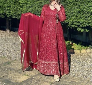 Red Long Pakistani Gown Dress - Picture 1 of 2
