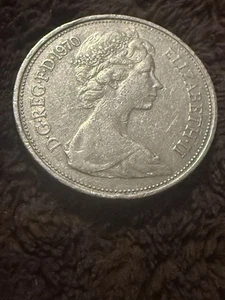 1970 Great Britain Ten 10 New Pence Coin Crowned Lion Queen - Picture 1 of 2
