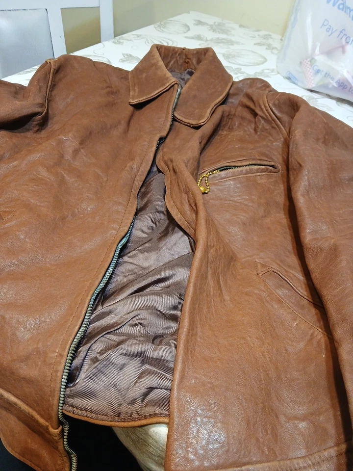 Chaqueta de piel de caballo años 20/30/crebilla corona hermoso estado  Foto 1 de 4