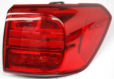OEM Right Passenger Side LED Tail Lamp For KIA Sedona 92402-A9120 - Image 1 of 4