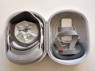 Apple Vision Pro 1TB mit Apple Care+, Dual Band M, 21W, Original Travel Case - Bild 1 von 3