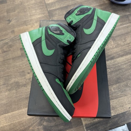 Taglia 10.5 Jordan 1 Retro OG High verde pino 2.0 (U