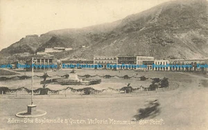R629582 Adén. La Explanada y Monumento a la Reina Victoria. I. Benghiat. Hotel de l - Imagen 1 de 2