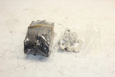 Pastillas de freno delanteras Honda Pilot Premium 2003-2008 centradas (nuevas) (RM11) Foto 1 de 2