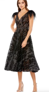 MAC DUGGAL 79339 EMBELLISHED FEATHER CAP SLEEVE BLACK DRESS  sz 8 - Picture 1 of 4