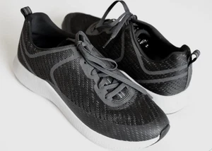 Dansko Womens SKY Black Mesh Walking athletic Shoe 39 EU 8.5-9 US worn once MINT - Picture 1 of 18
