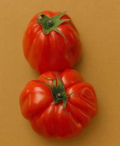 Oxheart Tomato 100 Seeds | Heirloom Variety - Picture 1 of 1