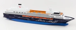 Siku 1726 German Cruise Ship Mein Schiff I 1/1400 Scale Model Ship - Picture 1 of 2