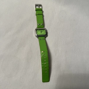 Reloj Mudd vintage para mujer tono plata esfera verde y correa - Imagen 1 de 6