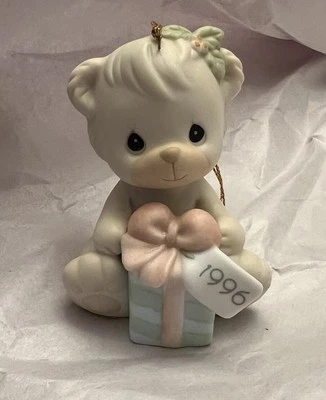 1996 Precious Moments Wishing You A Bear-ie Merry Christmas Ornament #531200 - Image 1 of 4