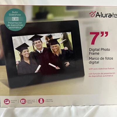 Aluratek 7 Inch Digital Photo Frame w/ Automatic Slideshow ADPFWM7S - Image 1 of 2
