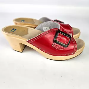 Brittany By Sven Clog Sandals Cherry Red Patent Leather Wooden Slide Size 37 / 6 - Picture 1 of 5