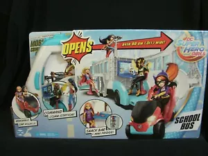 DC Super Hero Girls Autobús Escolar Centro de Comando Móvil Juego Nuevo 2017 - Imagen 1 de 8