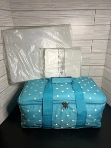 New Temp-tations Turquoise Polka Dot 9 Pc Oven to Table Set w/ Tasty Totable Bag - Picture 1 of 8