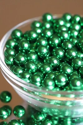 Halal Vegan Vegetarian Kosher Edible Green Metallic Cupcake Sprinkles 90g 7mm - Image 1 of 2