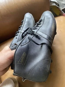 BIN Men's Vintage DASCO Football Black Leather Boots Moulded Studs Uk 10 Leather - Picture 1 of 10