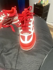 Red LVs size 10 only wear em twice, need em - Picture 1 of 5