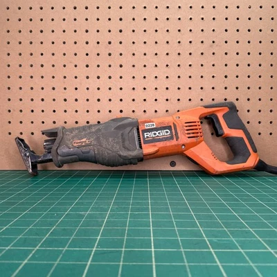 RIDGID R3002 Orbital Reciprocating Saw Compact Corded Fuego **FOR PARTS ONLY** - Image 1 of 4