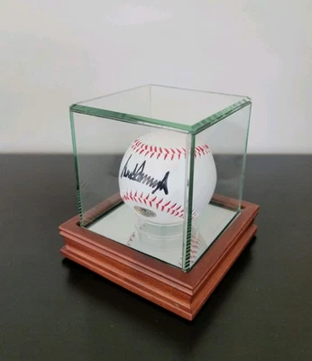 Donald Trump Signed Autographed Baseball United States President w/ Hologram COA - Image 1 of 4