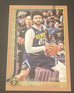 2025-26 Topps NBA Peyton Jamal Murray Gold Parallel/2025 #106 Denver Nuggets - Imagen 1 de 2
