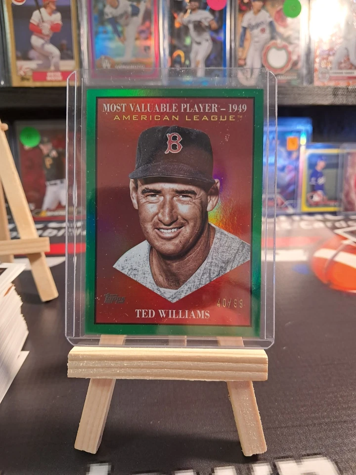Actualización Topps 2025 Ted Williams verde jugador más valioso 1949 MV-39 Boston/99 Foto 1 de 2