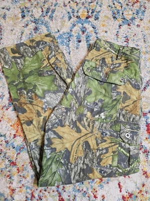 Mossy Oak Obsession Camouflage Cargo Hunting Pants Youth Size 18 Fits 28x29  - Image 1 of 4