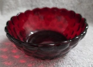 Vintage Anchor Hocking Royal Ruby Red Bubble Berry Bowl EUC! - Picture 1 of 3