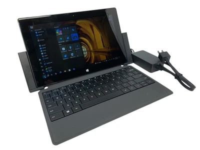 Surface Pro 2 Model 1601 Intel Core i5-4300U 128GB NVMe SSD 4GB RAM W10P W/Dock - Image 1 of 4