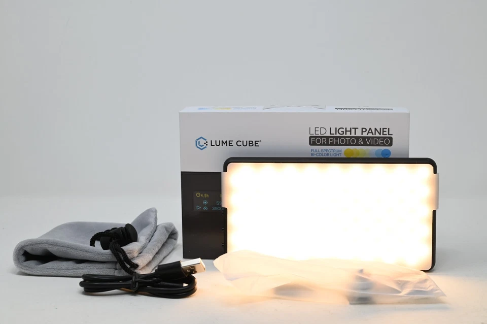 Painel cubo Lume - Luz de painel LED bicolor espectro total (#B31) - Imagem 1 de 4