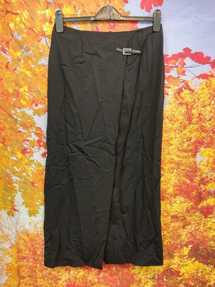 Falda Emporio Armani negra 50% lana 49% viscosa. Reino Unido Mujer Talla W28 L34 Foto 1 de 4