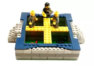 LEGO Cobra Kai Grubenkampf Spielset - 4 tödliche Gruben, Schlangen, Skorpione & Riesenkäfer - Bild 1 von 10