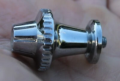 Isqueiro "KNOB" Ford, Mercury, Edsel fabricante de equipamento original NOS CHROME - Imagem 1 de 2